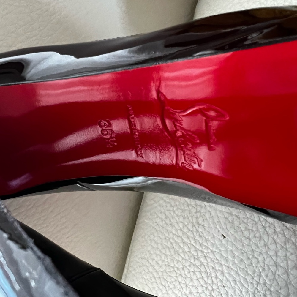 Christian louboutin shoes - Picture 8 of 11